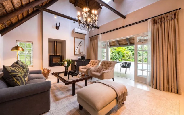 Hunter's Country House