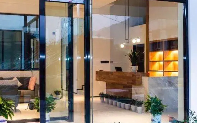 Season Faxian Designer Holiday Homestay