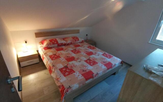 Apartment 2 Near the sea