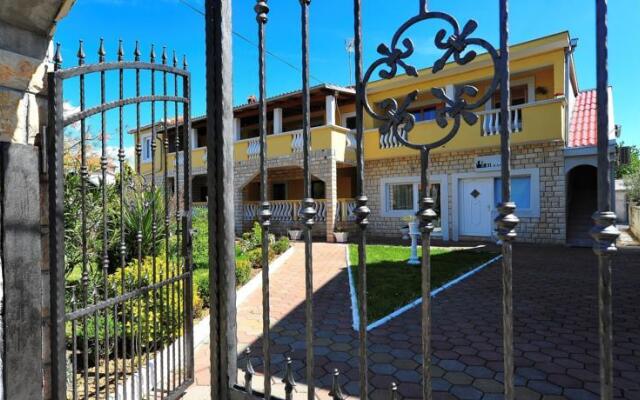 Apartment Luan