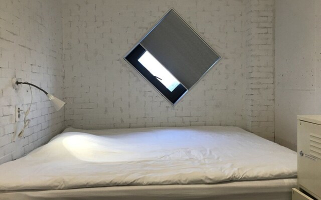 Mir Guesthouse - Hostel