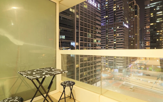 Saba Tower 3 by OYO Rooms - Hotel in ดูไบ - Photo 2