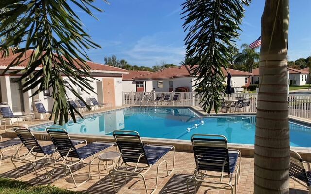 Vista Hermosa Casita Near the Beach