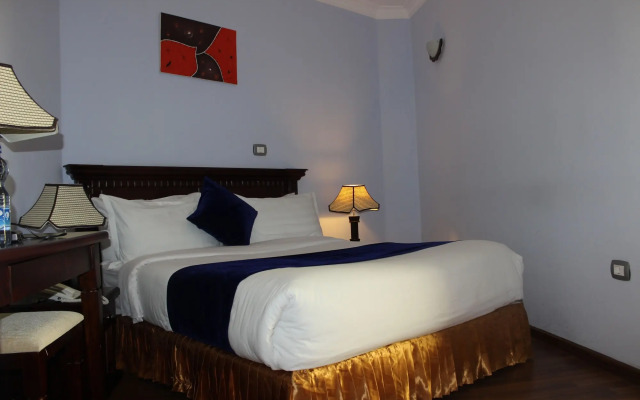 Oasis Hotel Apartment