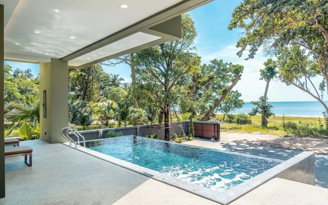 Merbrisa Rayong 4BR - Ao khai beachfront