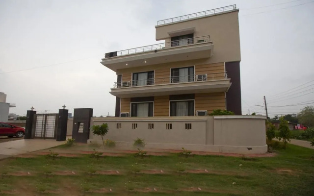 OYO Rooms Medanta III