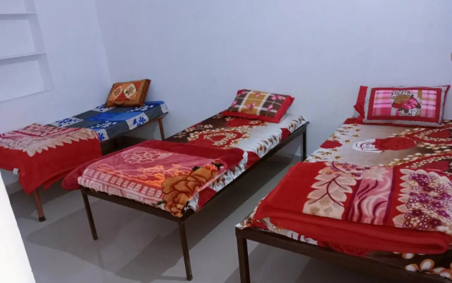 One Light Hostel