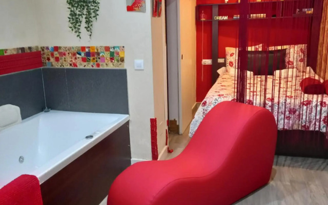 Loft jacuzzi lila Casa Ermita San Antonio