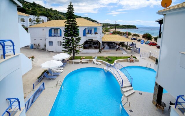 Vrachos Beach Hotel