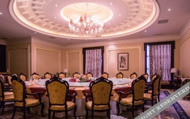 Chongzhou Zhongsheng Hotel