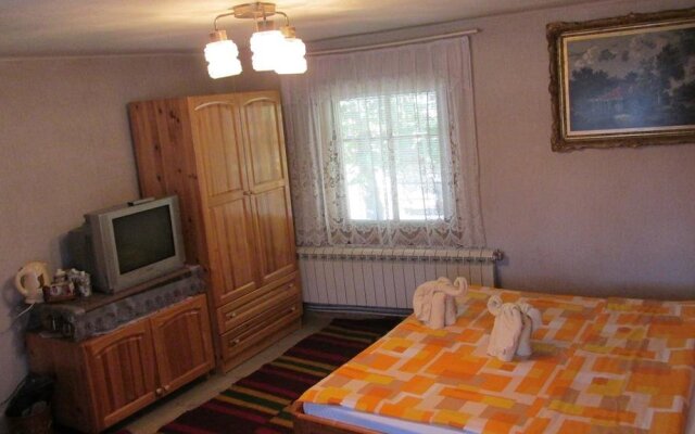 Guest House Bashtina Striaha