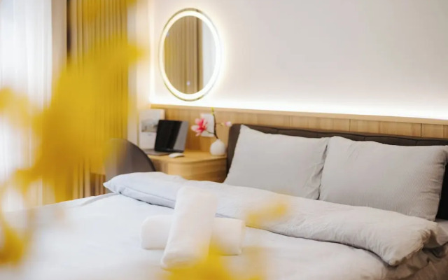 Wisteria Luxury Apartment