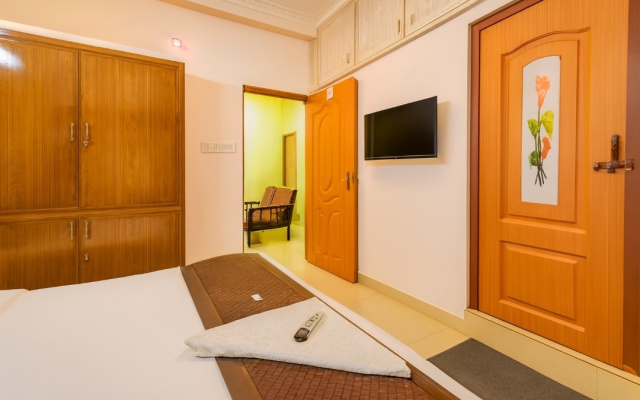 Smart Home service apartment by Stayz Royale