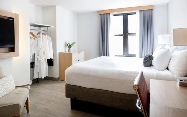 Hotel Saint Clair- Magnificent Mile