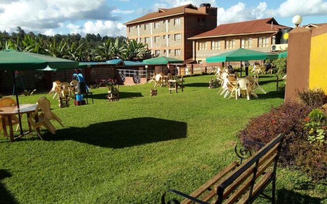 Palmdew Highland Hotel