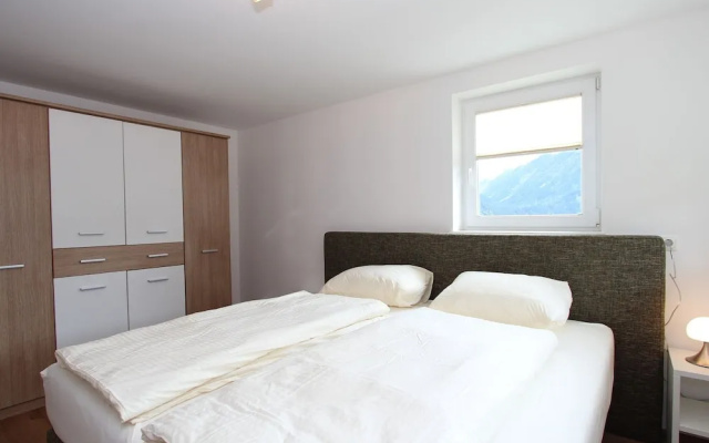 Spacious Chalet in Salzburg Mountains With ski Storage