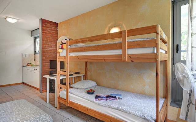 Chiasso Apartments 203