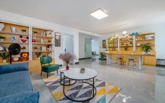 Fish House Youth Hostel