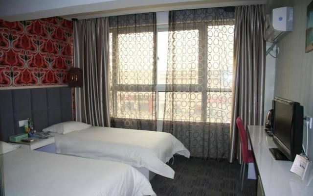 Zhengzhou Gaocheng Business Hotel