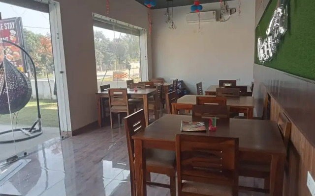Pallavi Home Stay