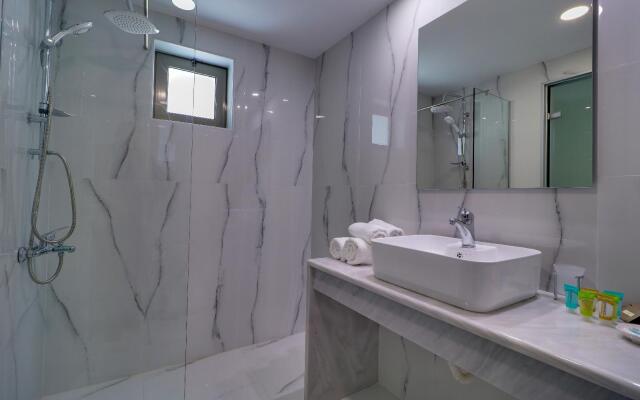 Harmony Rethymno Beach Hotel