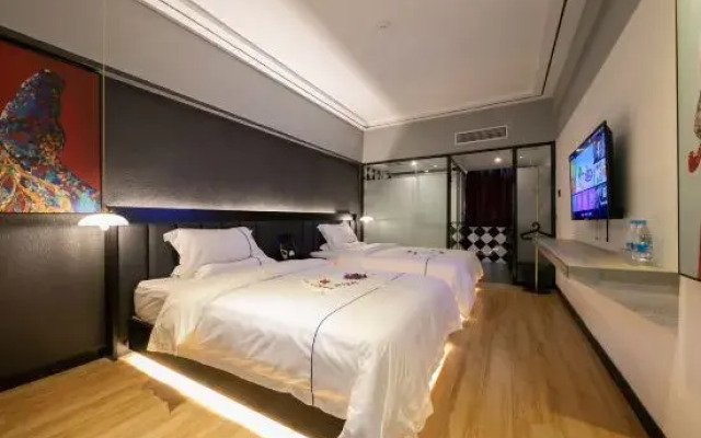 Yelia Y Hotel Haikou Pearl Plaza