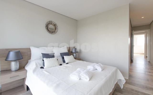 Tranquilo y cómodo apartamento en Villa Morra 2D006