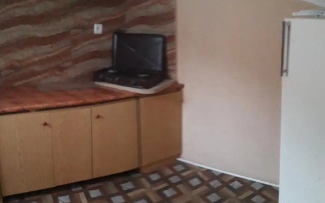 Gio's Guest House