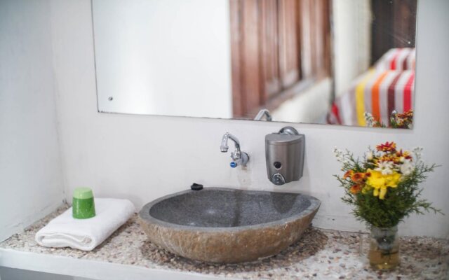Iwabana Homestay