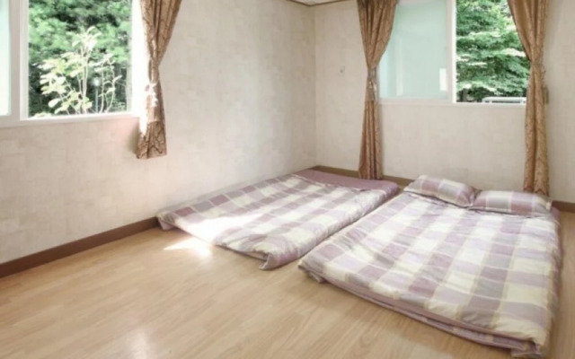 Inje Baekdam Sky House Pension