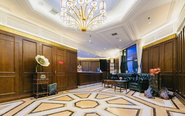 Dayan Pagoda Madison Hotel