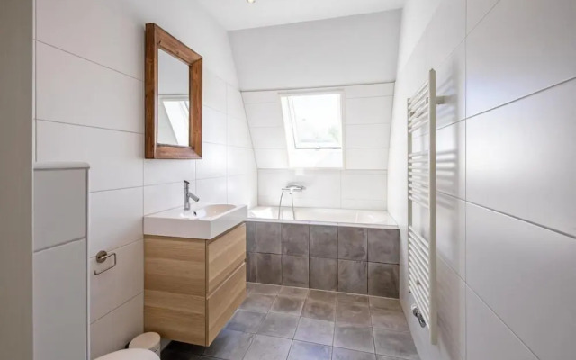 Spacious 2 Persons Apartment