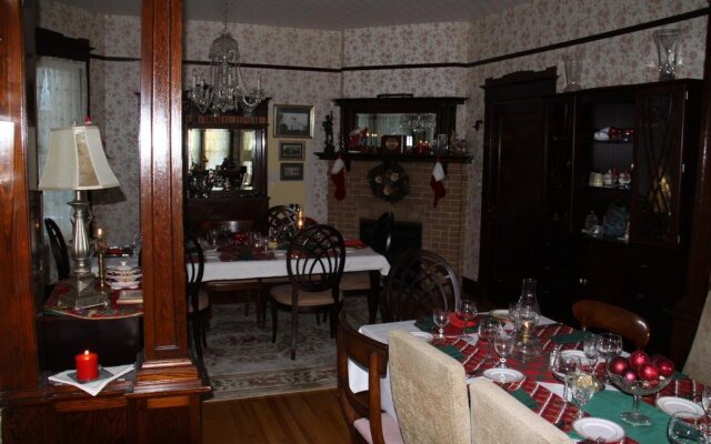 Auberge Taylor Manor