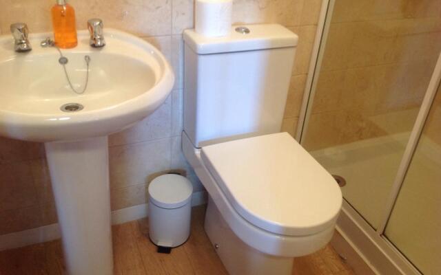 Royston Guest House