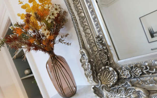 The Forrest Road Residence