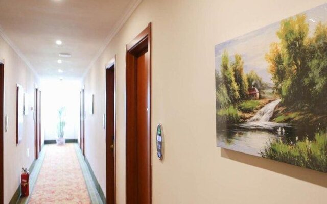Greentree Inn