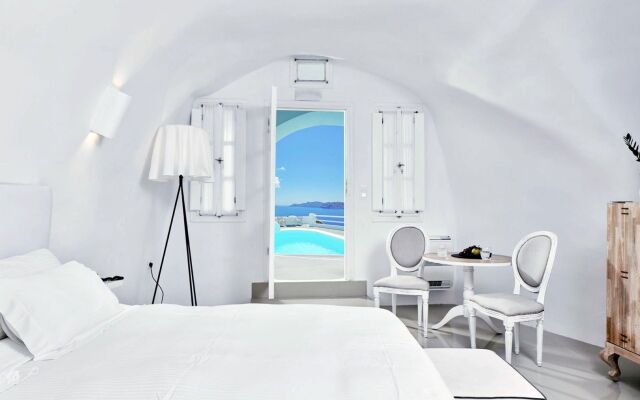 Katikies Kirini Santorini - The Leading Hotels