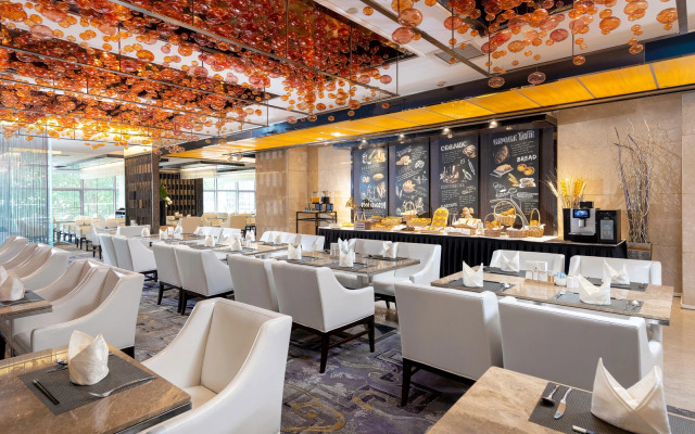 Radegast Hotel CBD