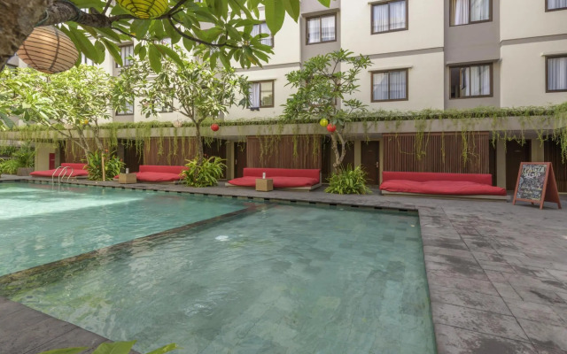 Hotel Dafam Savvoya Seminyak