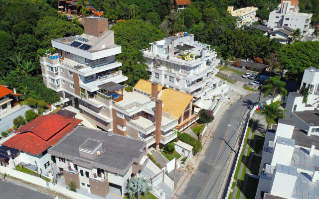 1078 - Apartamento com vista para o mar em Bombinhas