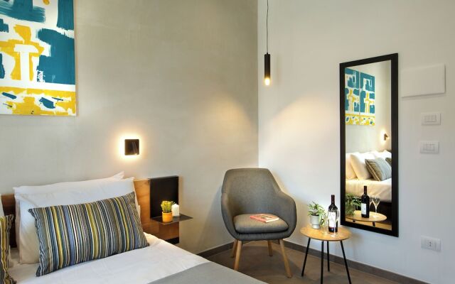Mare Fuori Rooms