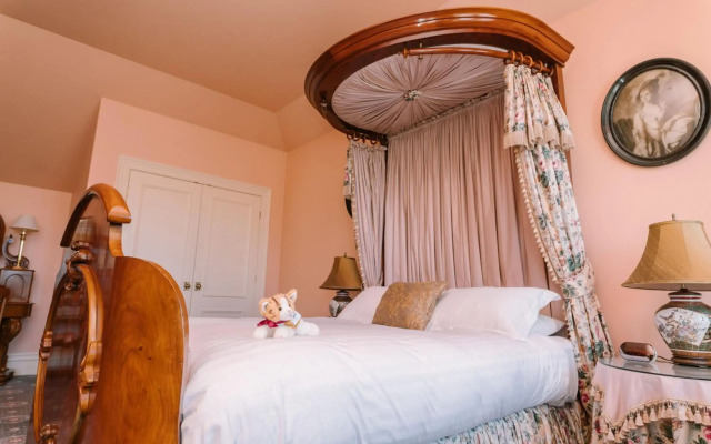 Chateau Yering Hotel
