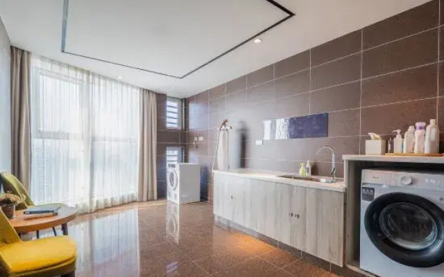 King Shinning Hotel (Yantai University International Expo Center Branch)