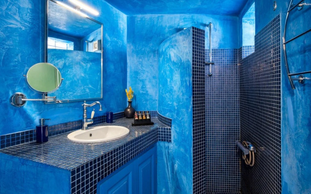 Epic View Suites
