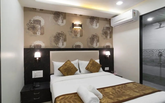 OYO 4186 Hotel Oyster