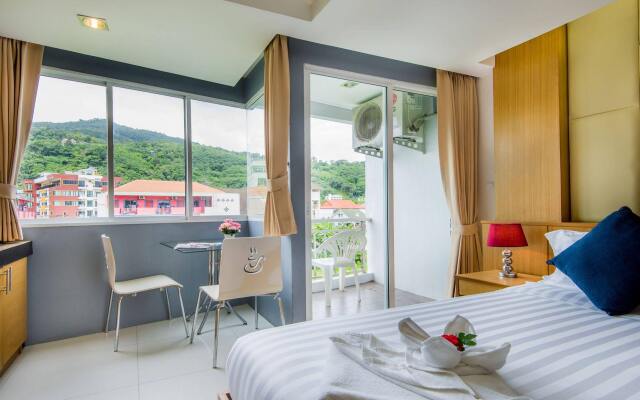 Hallo Patong Hotel & Restaurant