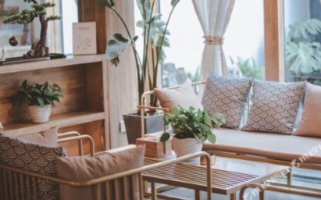 Shenglan View Sea Light Luxury Courtyard in Dali