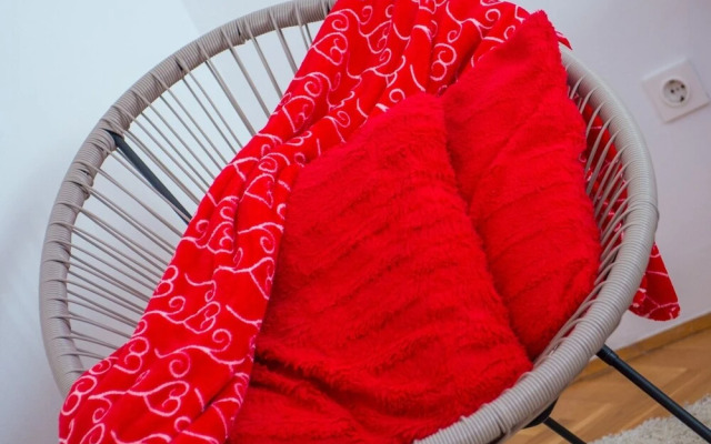 Apartment Red