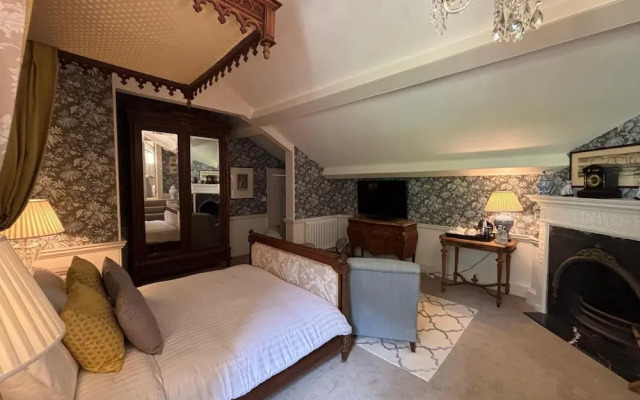 Park Hall Manor