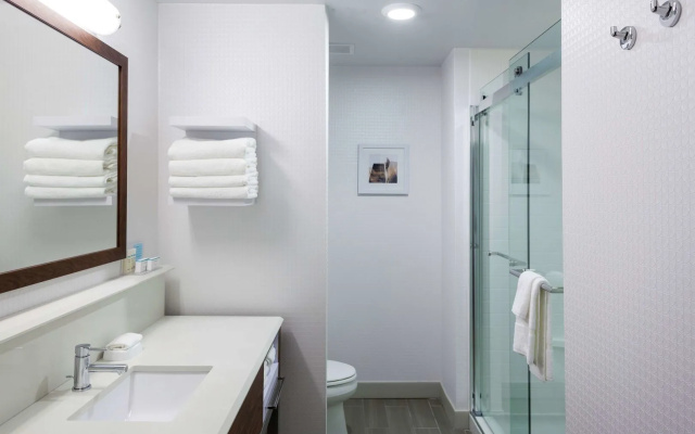 Hampton Inn & Suites Chicago-Burr Ridge